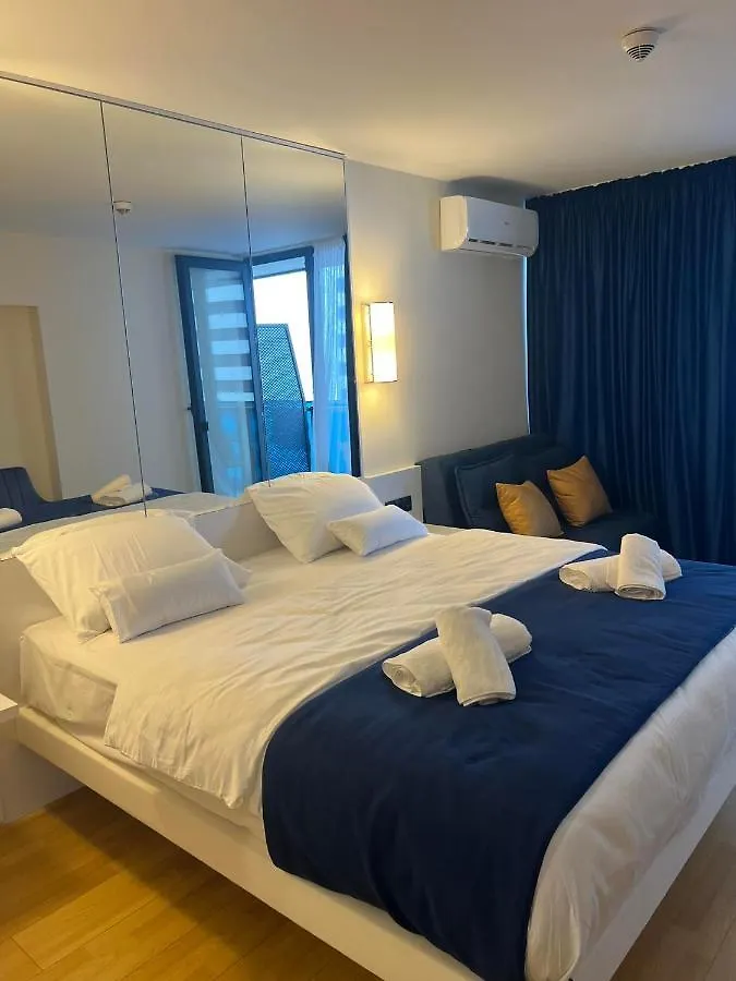 Орби Сити Apartment Batumi